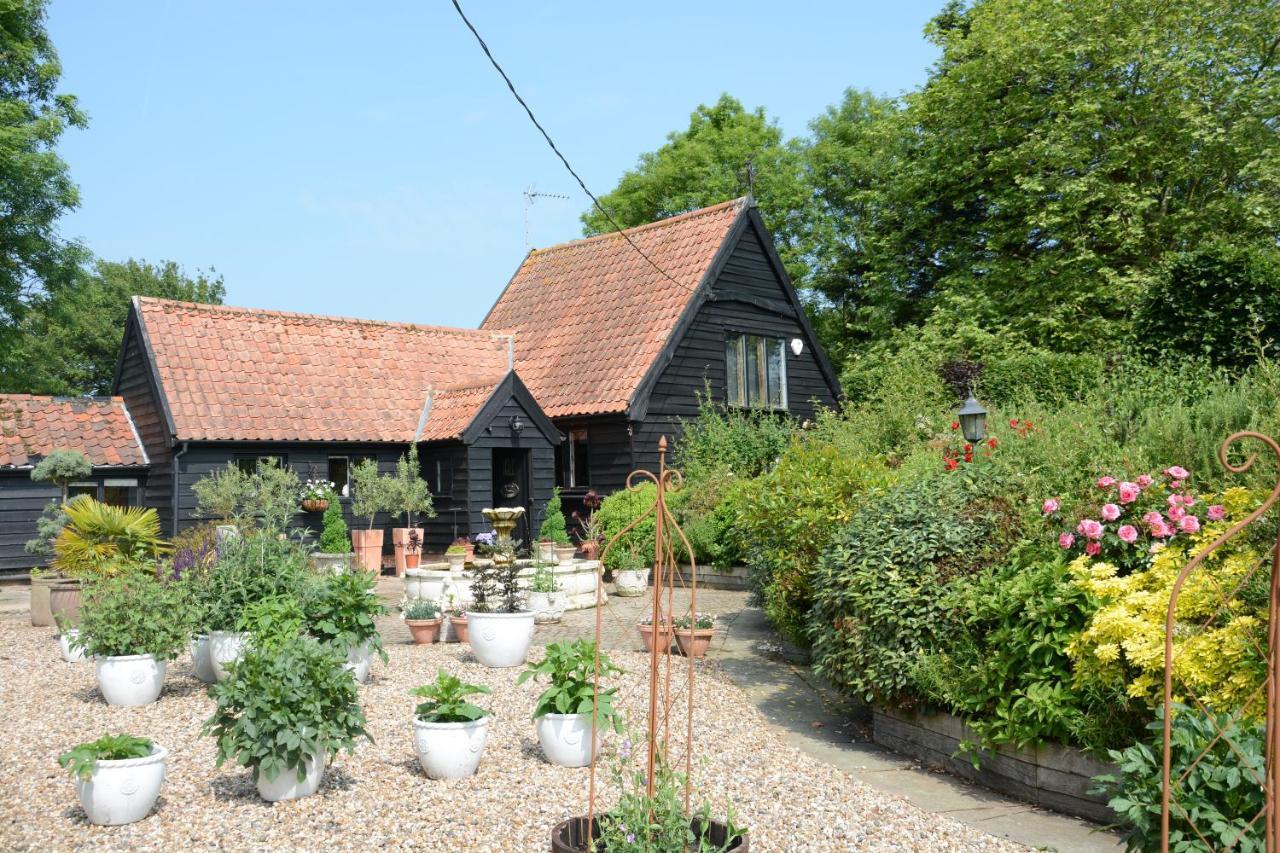 Wassicks Cottage, Haughley ภายนอก รูปภาพ